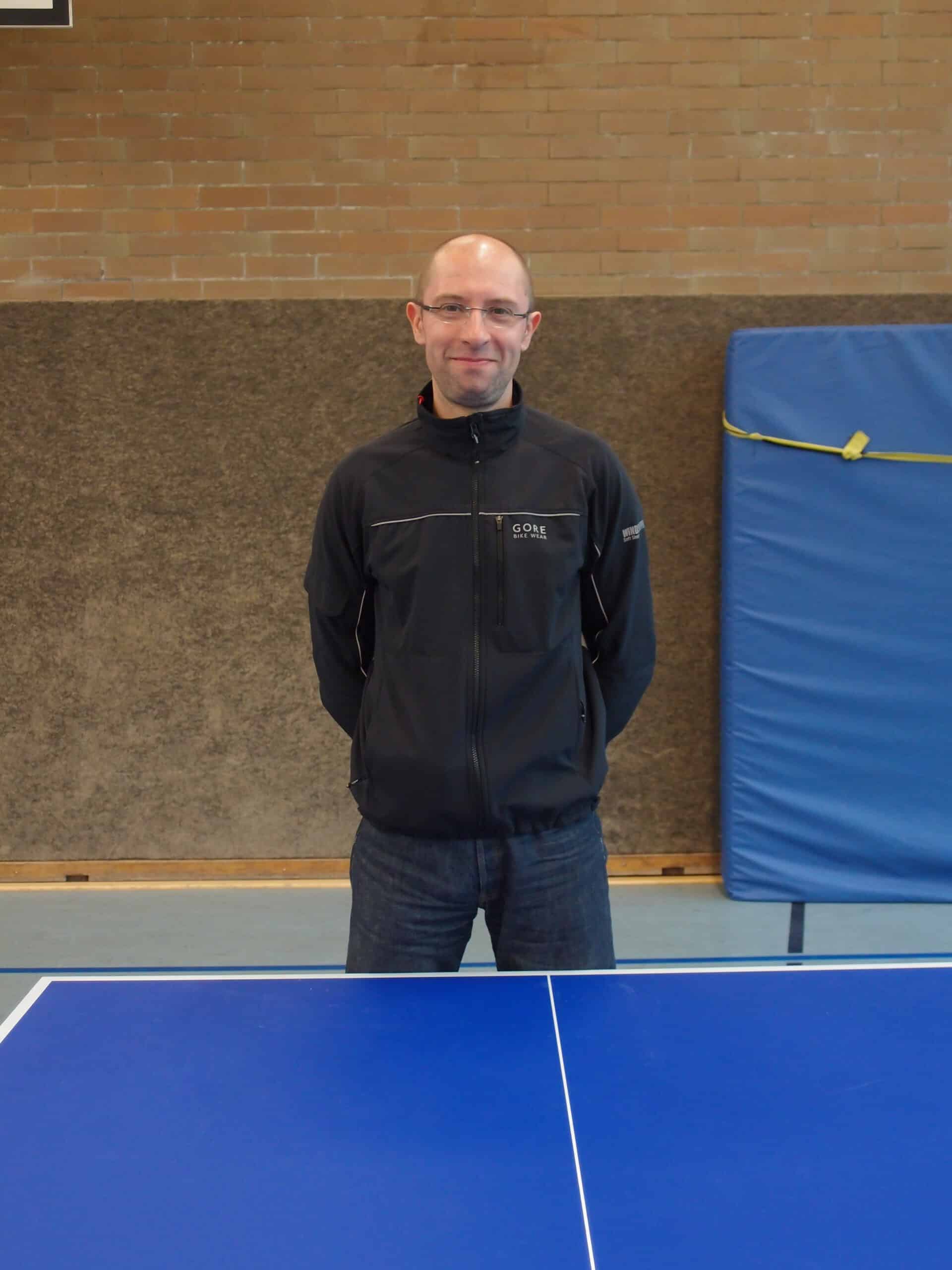 2. TT-Mannschaft holt mit etwas Glück 3 Punkte gegen Netphen III