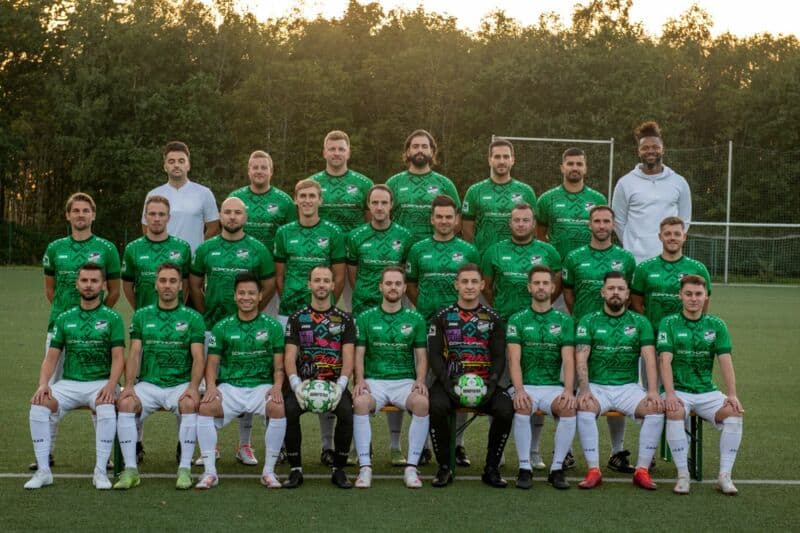 1 Mannschaft-Gruppenfoto